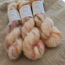 Load image into Gallery viewer, Another Love - Fluffy DK