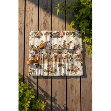 Cargar imagen en el visor de la galería, Stockholm Needle Case