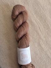 Load image into Gallery viewer, Pecan - Silky BFL Lace