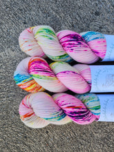 Cargar imagen en el visor de la galería, Aurora Flux - Silky ME Sock