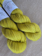 Cargar imagen en el visor de la galería, Lucky Dip - Silky BFL Lace