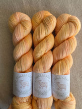 Load image into Gallery viewer, Banana Latte - Silky BFL Lace