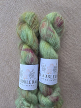Cargar imagen en el visor de la galería, Pátina - Silky Mohair