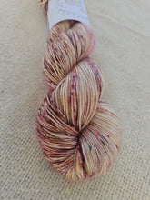 Load image into Gallery viewer, Fig Dust - Mulberry