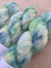 Cargar imagen en el visor de la galería, Seaglass - Silky Mohair