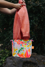 Cargar imagen en el visor de la galería, Drop cloth serie Bag