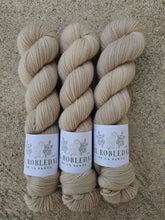 Cargar imagen en el visor de la galería, Barefoot - British Wool