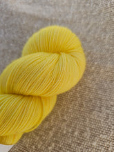 Cargar imagen en el visor de la galería, OOAK - Sock Twist