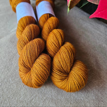 Cargar imagen en el visor de la galería, Gingerbread - Imperial Alpaca