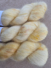 Cargar imagen en el visor de la galería, Crumb - Silky Mohair