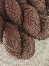 Load image into Gallery viewer, Dusty Cocoa - British Wool