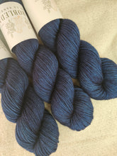 Cargar imagen en el visor de la galería, Murillo - SilkYak DK