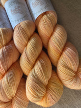 Load image into Gallery viewer, Banana Latte - Silky BFL Lace