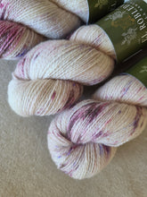 Ladda upp bild till gallerivisning, Plum Sugar - Moherino