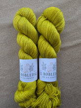 Cargar imagen en el visor de la galería, Lucky Dip - Silky BFL Lace