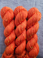 Laden Sie das Bild in den Galerie-Viewer, Solnedgang - Neon Tweed DK
