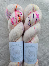 Cargar imagen en el visor de la galería, Fantastica Fiesta - Silky ME Sock