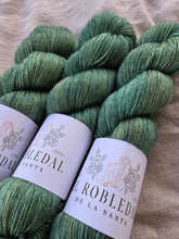 Cargar imagen en el visor de la galería, Matcha Mood - Silky BFL