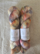 Load image into Gallery viewer, Kukka - Silky Mohair