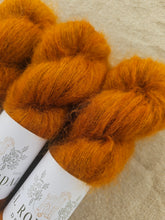 Load image into Gallery viewer, Gingerbread - Silky Mohair