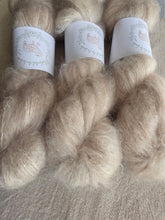 Load image into Gallery viewer, Barefoot - Fluffy DK