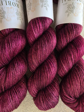 Cargar imagen en el visor de la galería, Tempranillo - Silky BFL