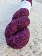 Cargar imagen en el visor de la galería, Aubergine Ink - Silky ME