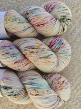Cargar imagen en el visor de la galería, Poppy - Sock Twist