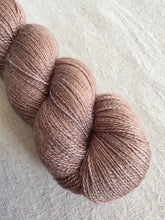 Load image into Gallery viewer, Pecan - Silky BFL Lace