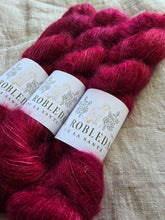 Load image into Gallery viewer, Rubinrot - Disco Mohair