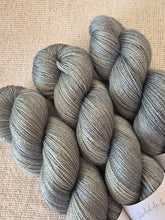 Cargar imagen en el visor de la galería, OOAK - Silky BFL Lace