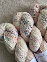 Load image into Gallery viewer, Porcelain Bloom - Sock Twist