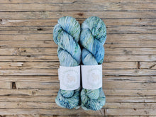 Load image into Gallery viewer, West Coast - Silky ME