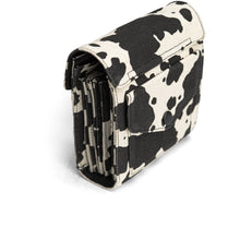 Cargar imagen en el visor de la galería, Betina Needle Case
