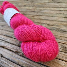 Load image into Gallery viewer, Bellisima - Silky BFL

