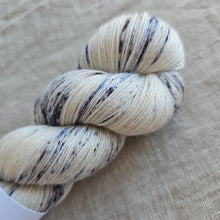 Load image into Gallery viewer, Driftwood - Silky ME
