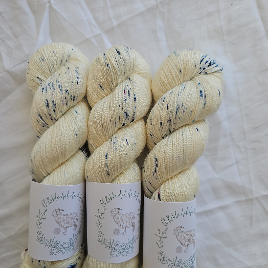 Bordado Madeira - Silky ME