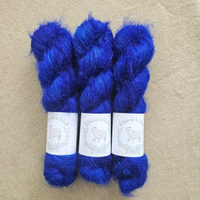 Load image into Gallery viewer, Planeta - Silky Mohair
