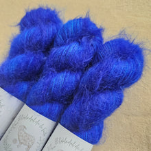 Load image into Gallery viewer, Planeta - Silky Mohair
