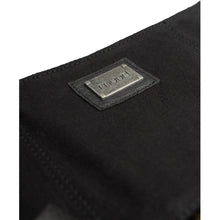 Cargar imagen en el visor de la galería, Stockholm Needle Case

