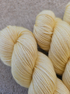 Sassy Custard - Silky BFL