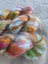 Cargar imagen en el visor de la galería, Mossa - Sock Twist

