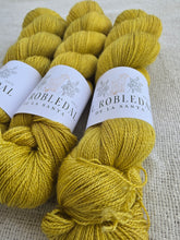 Cargar imagen en el visor de la galería, Lucky Dip - Silky BFL Lace
