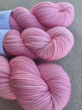 Cargar imagen en el visor de la galería, Blush - Sock Twist
