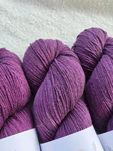 Cargar imagen en el visor de la galería, Aubergine Ink - SILVA
