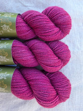 Load image into Gallery viewer, Burnt Burgundy - Moherino
