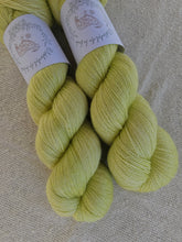Cargar imagen en el visor de la galería, Lucky Dip - Silky BFL Lace
