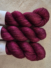 Cargar imagen en el visor de la galería, Tempranillo - Silky BFL
