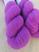 Load image into Gallery viewer, Electric Mora - Silky BFL Lace
