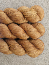Load image into Gallery viewer, Bronze Era - Silky BFL Lace
